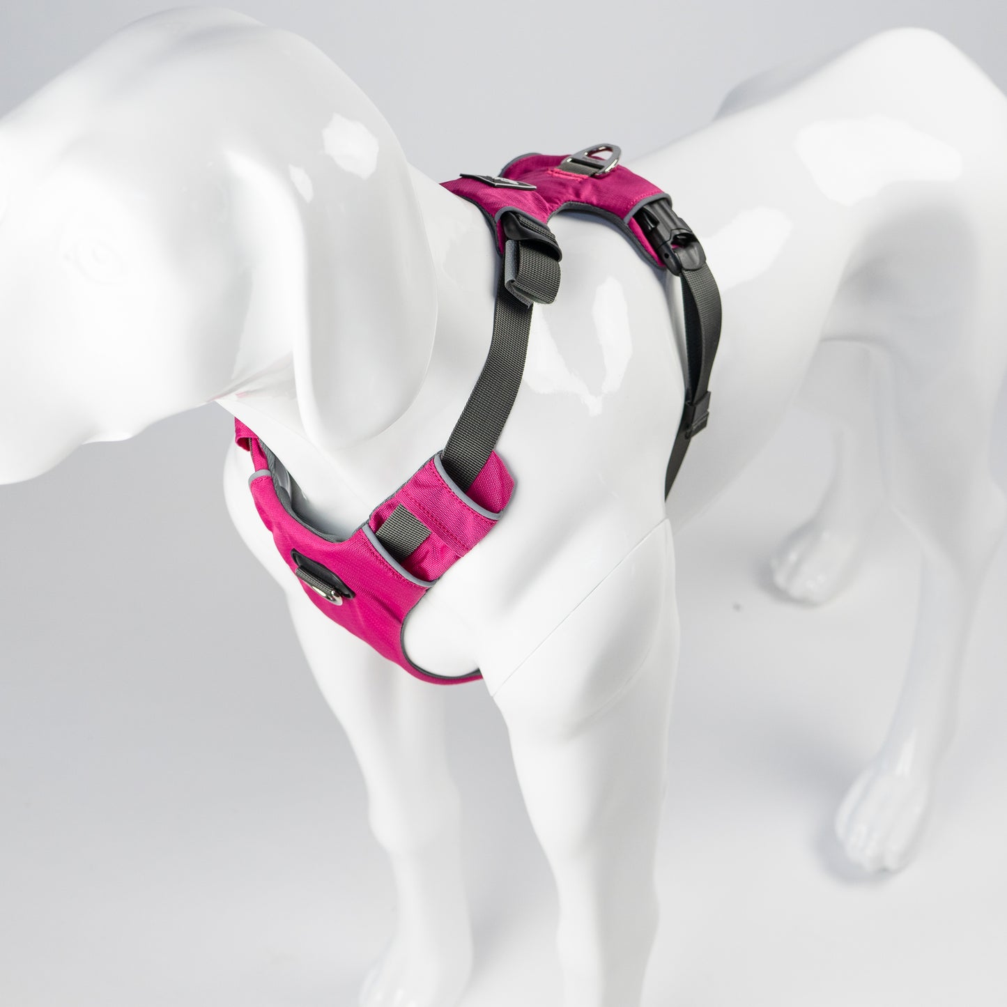 Millvue Raspberry Pink EZ Fit™ 狗背带 - 批发